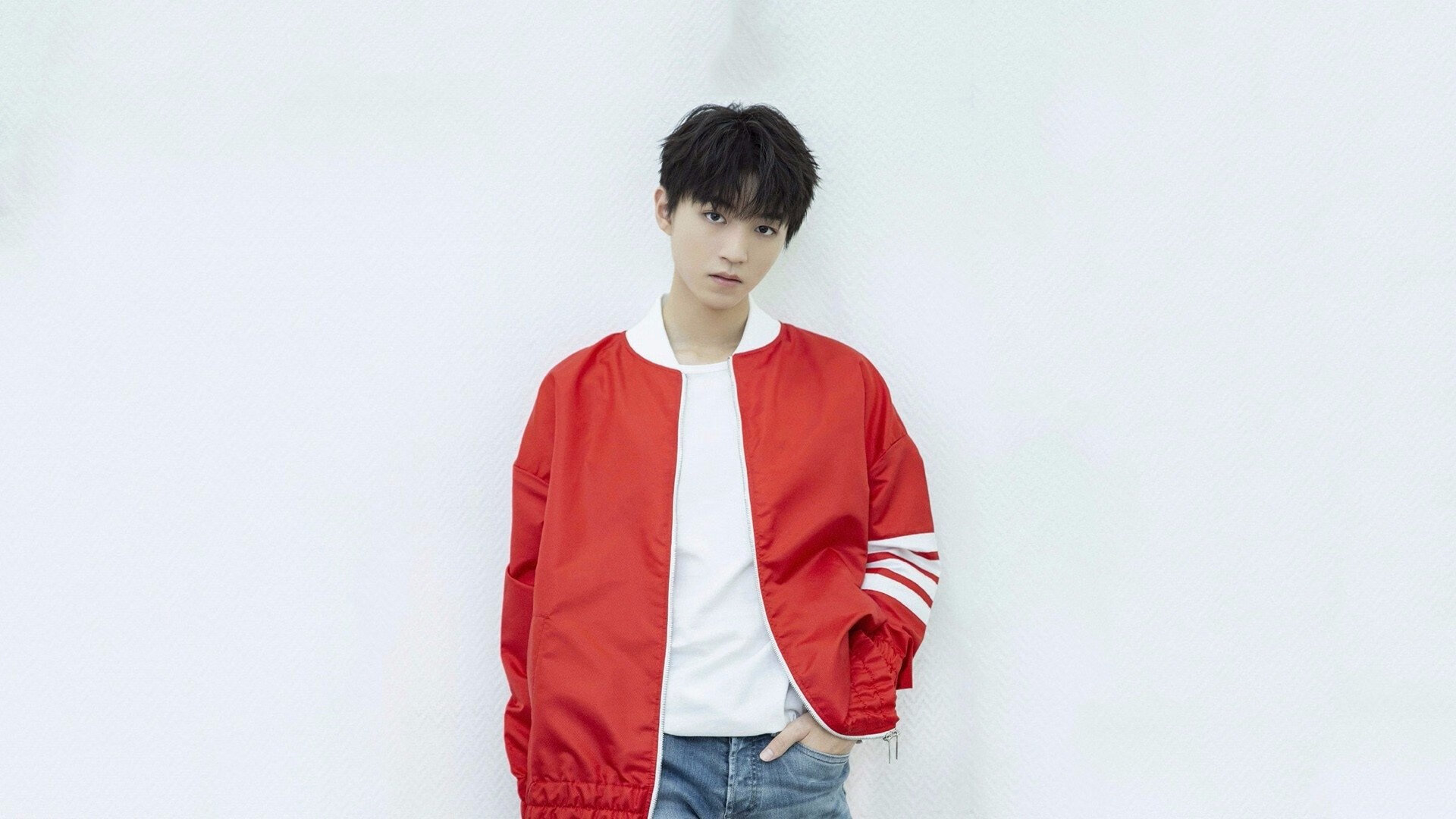 开云官网APP下载-全面提升青少年裁判“实战+培训”体系，行业公平公正日益巩固，青少年足球裁判员培训