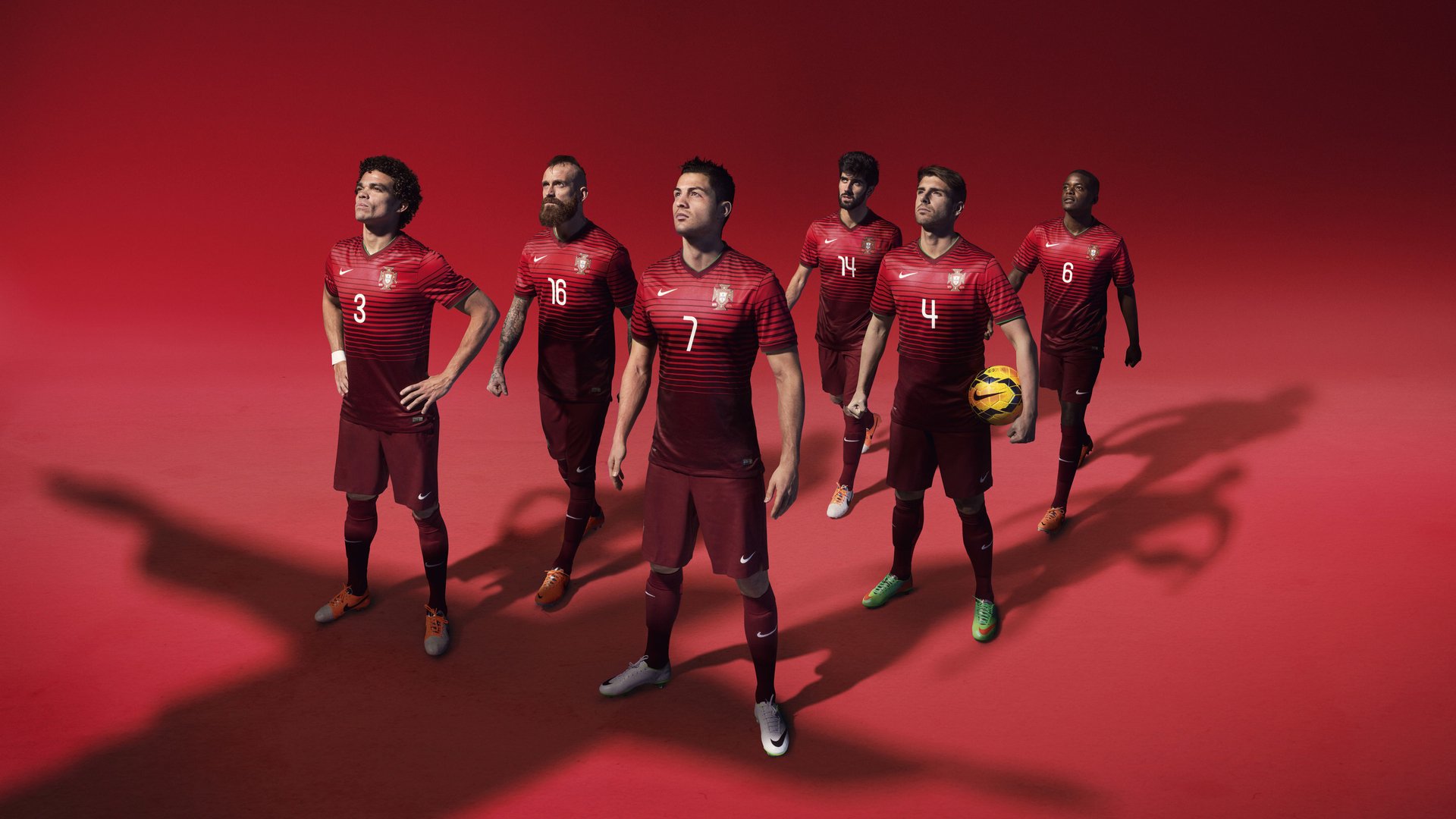 欧洲杯最佳教练:英格兰队主帅加雷斯·索斯盖特,欧洲杯英格兰当家球星