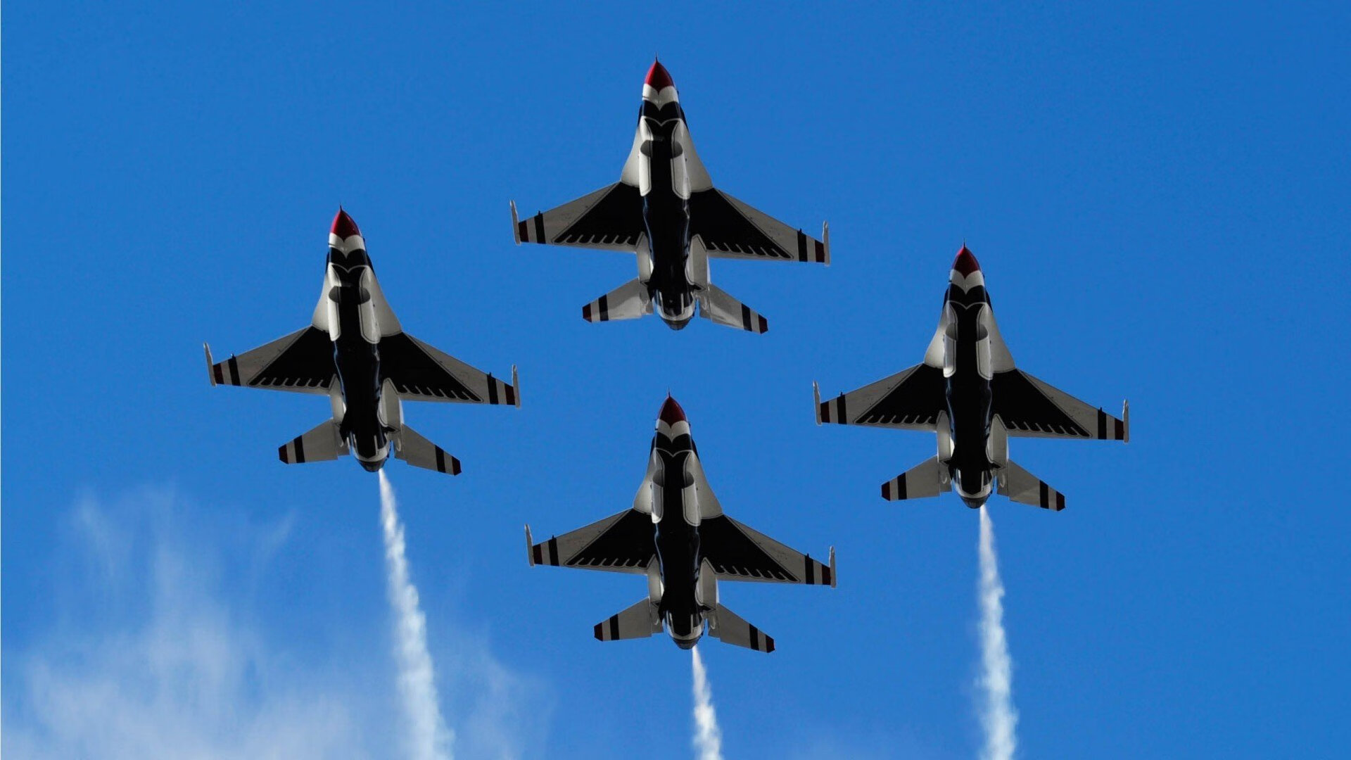 kaiyun.com-德甲主力轮休制度对赛季末表现的影响研究，德甲多少轮